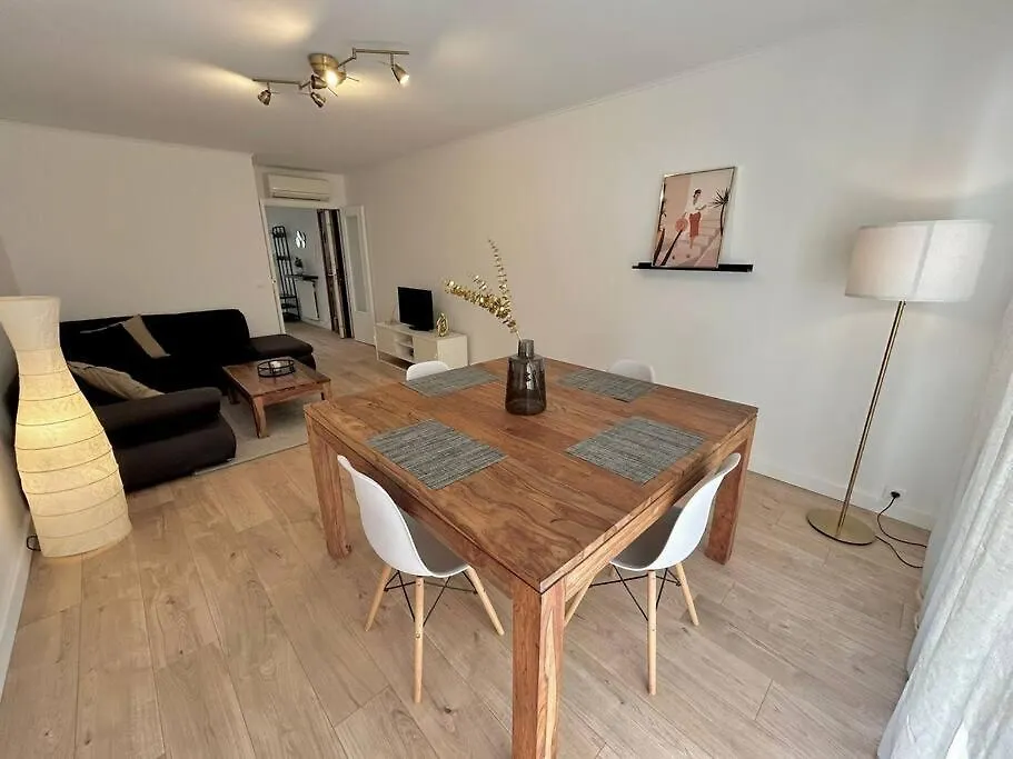 L'Heliodore, Apt 4 Prs Standing, Clim, Parking Antibes France