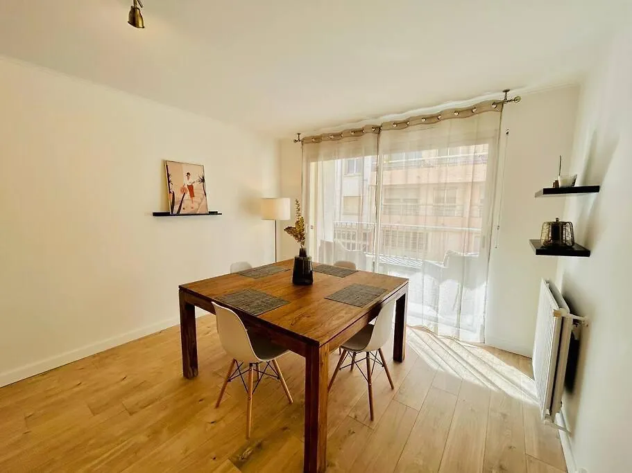 L'Heliodore, Apt 4 Prs Standing, Clim, Parking Antibes